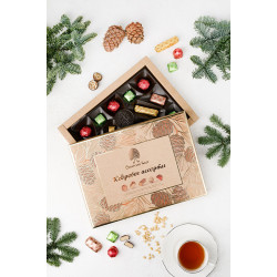 Assorted cedar nuts / 200 g