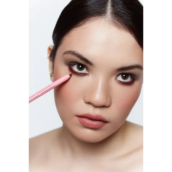 Long-lasting OK BEAUTY COLOR SALUTE SLIDE & STAY Eyeliner Burgundy Long-lasting OK BEAUTY COLOR SALUTE SLIDE & STAY Eyeliner Burgundy