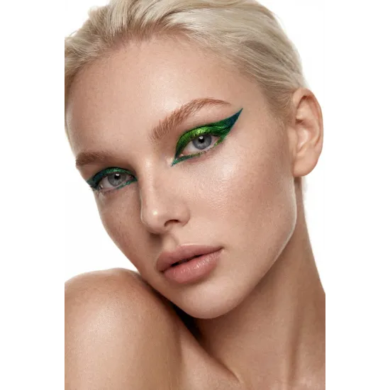 OK BEAUTY HYPNOCHROME long-wear eye pencil color Dragon OK BEAUTY HYPNOCHROME long-wear eye pencil color Dragon